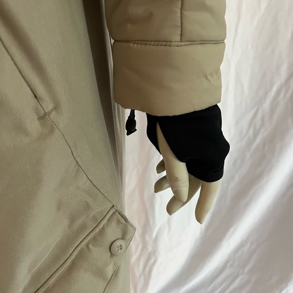 Like new 3-piece snowboard outfit. Highly technical, high quality, Size S. DEAL! - Picture 8 of 16